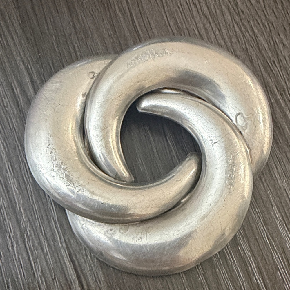 Silver Interlocking Knot Sculpture - Home Art Accent